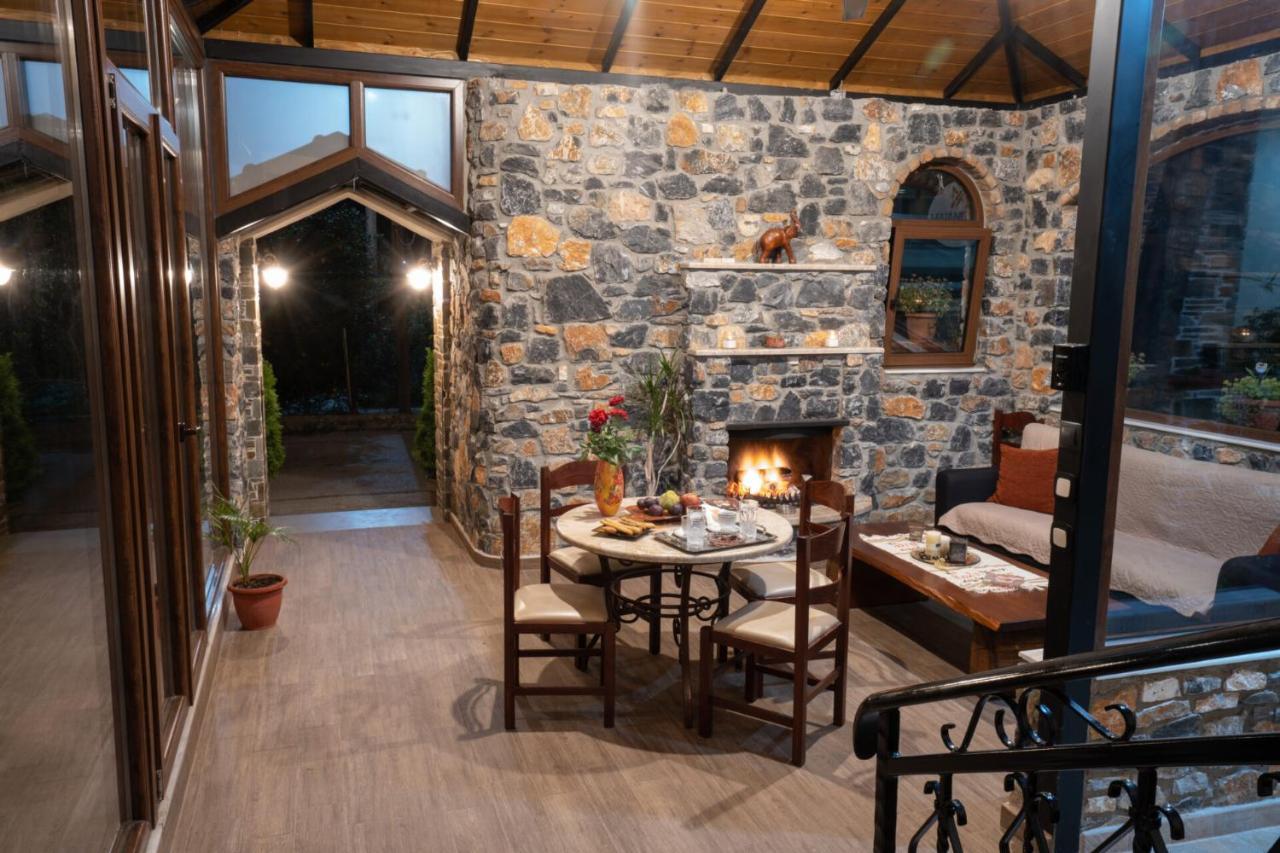 Ξενώνας Μαίανδρος Aridaía Extérieur photo
